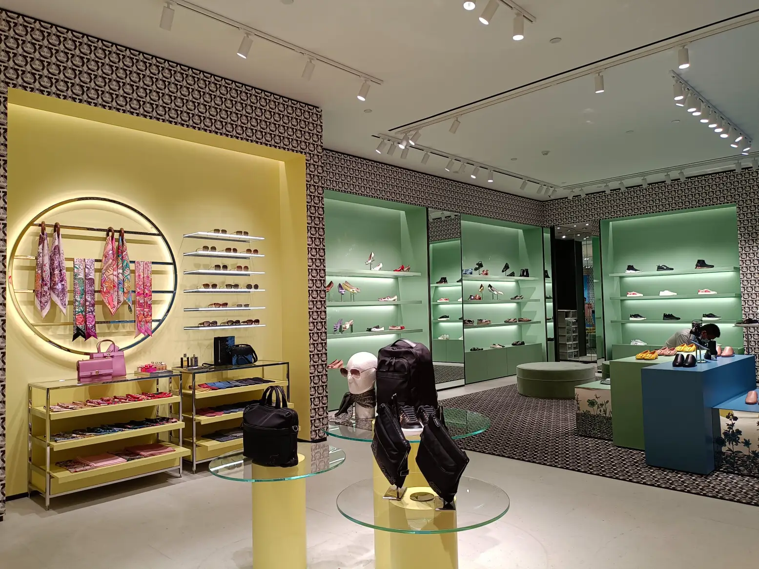 Retail Lighting lighting solution